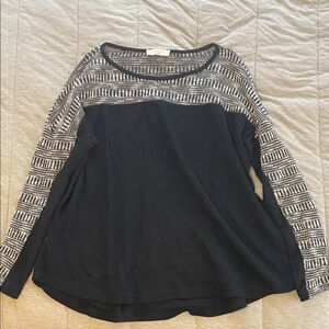 Black and White Long Sleeve Top